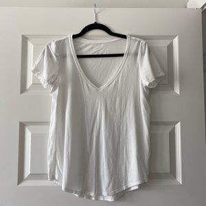 Lululemon Love v-neck tee